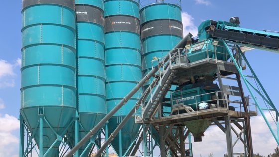 CS-200 ボルト式セメントサイロ