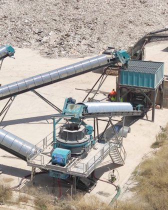 Constmach 固定式破碎站