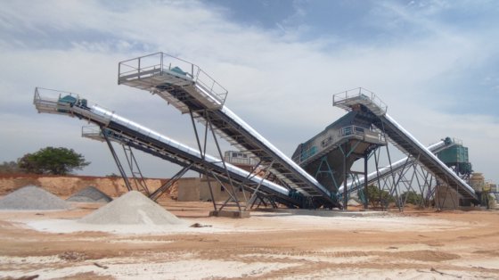 コンストマック定置式破砕プラント