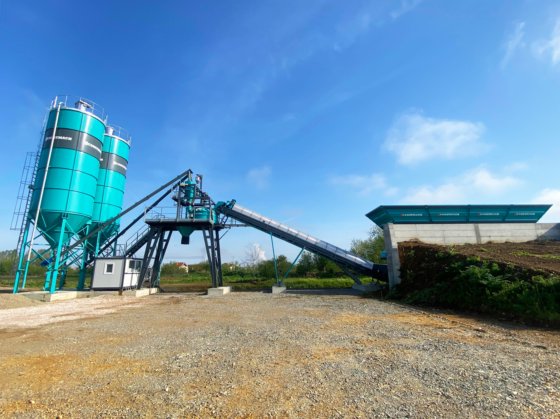 ベルト付きコンストマック・コンパクト60