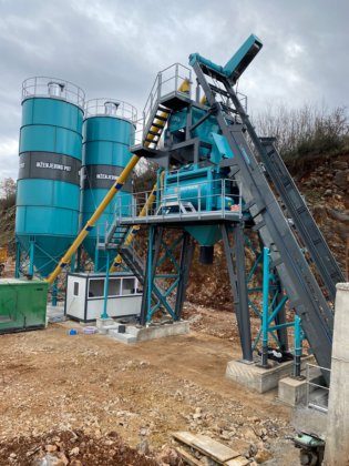 コンストマック・コンパクト120 スキップ付