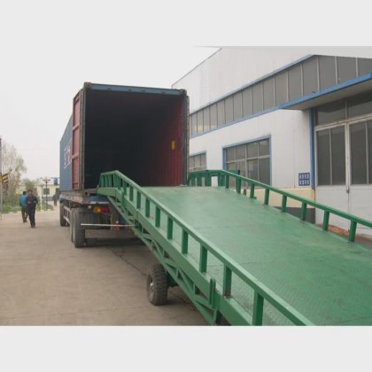 Mobile Yard Ramp for Truck