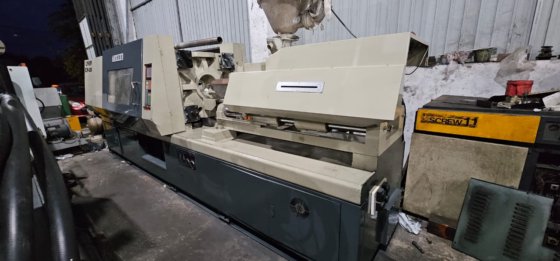 Union 220T Injection Molding Machine in Colombo, Western Province, Sri ...