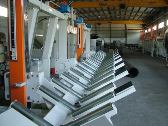 挤出设备 Periplast 收集台