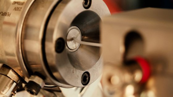 押出装置 ペリプラスト押出コントローラー