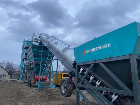 100立方米移动混凝土搅拌站