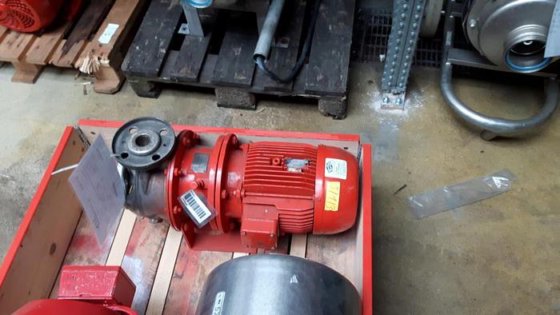 ラジアルポンプ