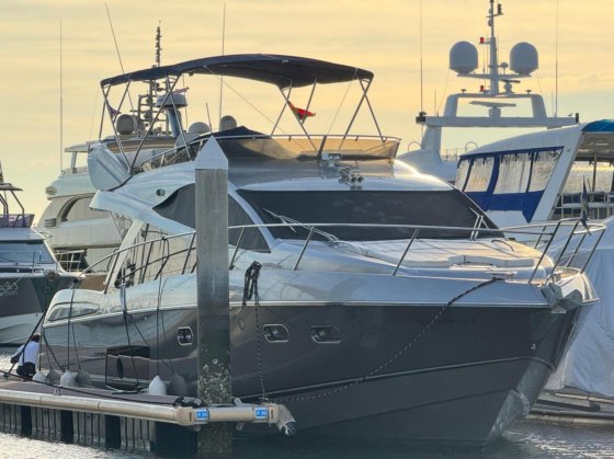 2013 SUNSEEKER MANHATTAN 53