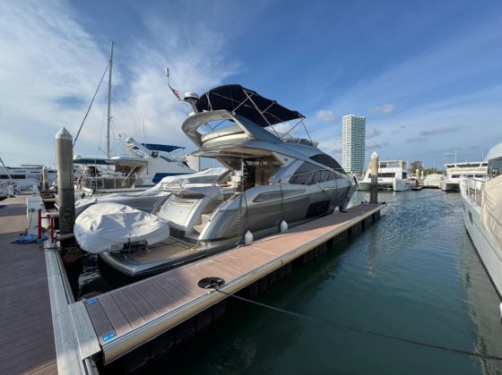 2013 SUNSEEKER MANHATTAN 53