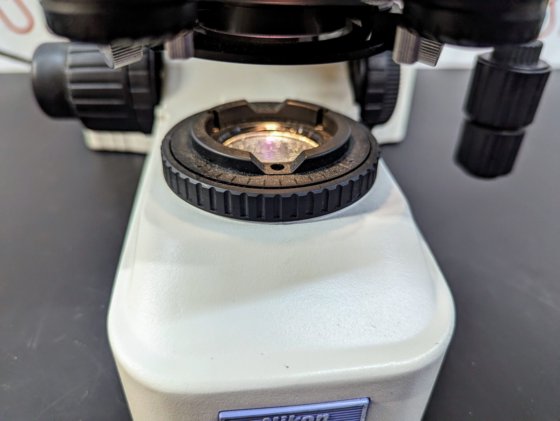 Microscopio Nikon Eclipse E400