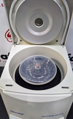 Eppendorf 5415D Centrífuga Digital