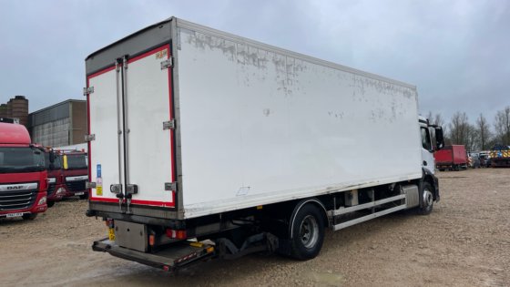 2015年メルセデス・ベンツ・アンтス