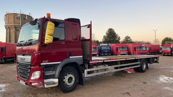 2018年戴姆勒卡车CF