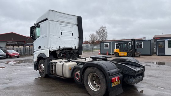 2014 メルセデス・ベンツ アクトロス