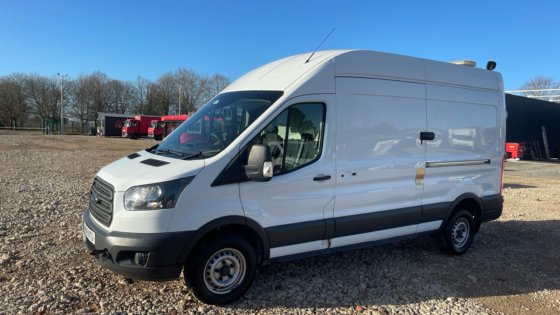 2018年 フォード・トランジット