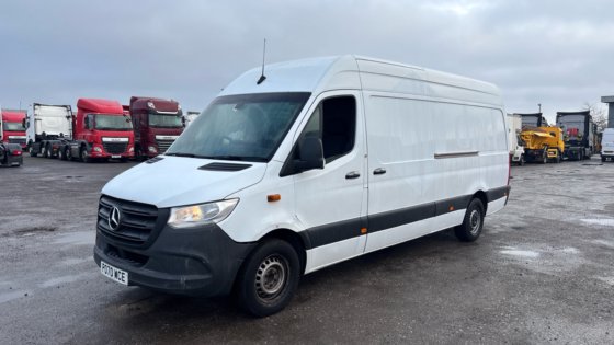 2020 奔驰斯宾特