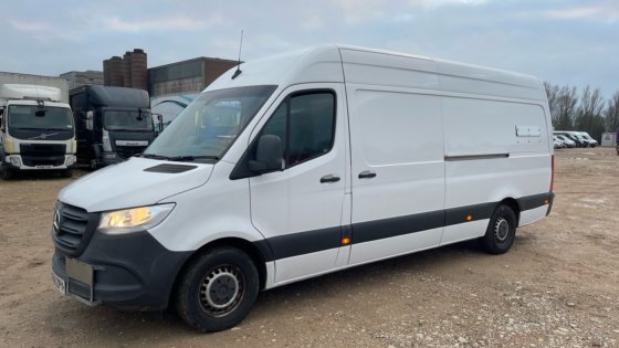 2018 奔驰斯宾特