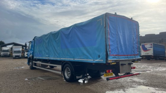 2020年戴姆勒卡车CF