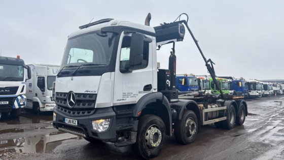 2018年 メルセデス・ベンツ アーロックス