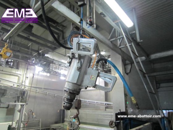 用于屠宰场设备和屠宰线的自动化设计气动绊牛器