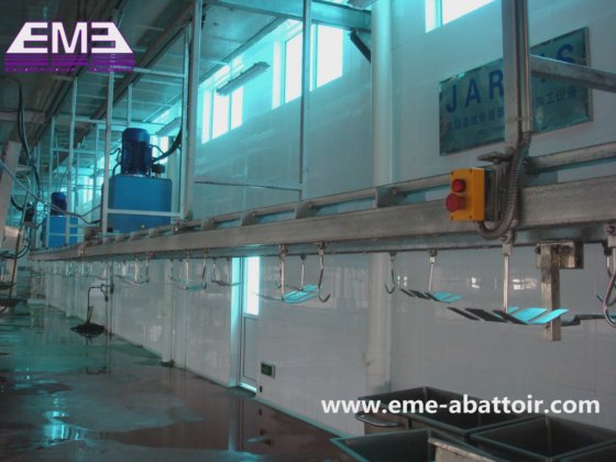 山羊屠宰机 绵羊放血机 自动输送轨道 山羊和羊驼屠宰场设计 挤奶机