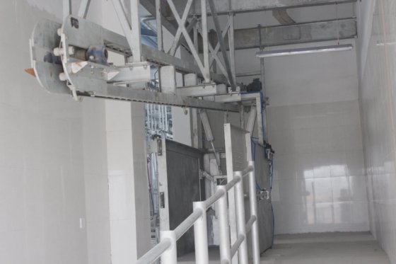 用于屠宰场设备的优质活牛屠宰场主导装置奶牛屠宰机