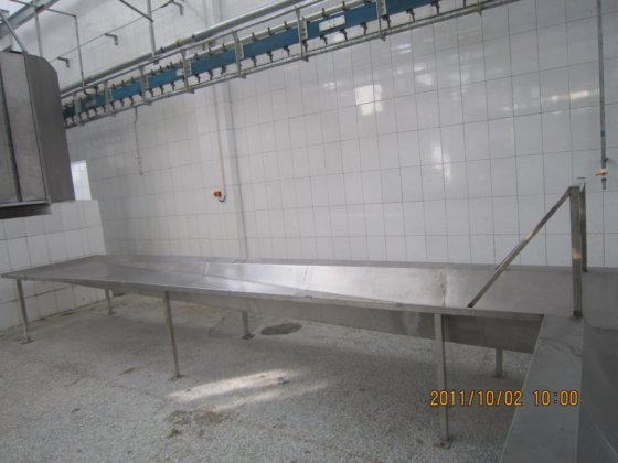 用于猪屠宰场设备的猪采血槽屠宰设备