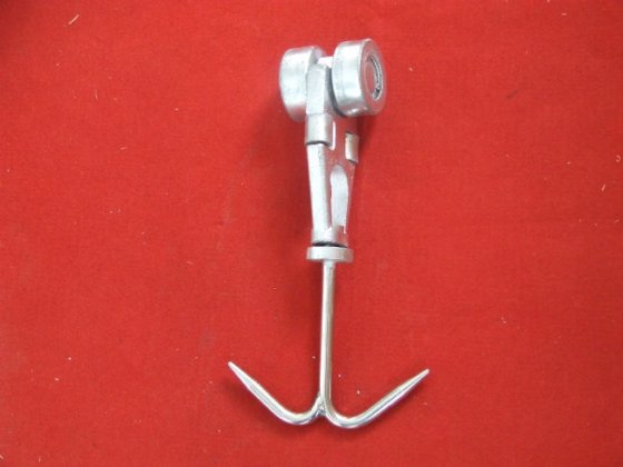 用于山羊屠宰场设备的双轨滑轮悬挂式绵羊屠宰机