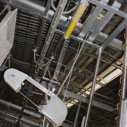 奶牛屠宰场设备 牛带劈半锯 肉类加工屠宰场机器