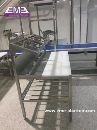 屠殺場肉製品の骨抜きテーブル、最高品質のステンレス鋼製の設備