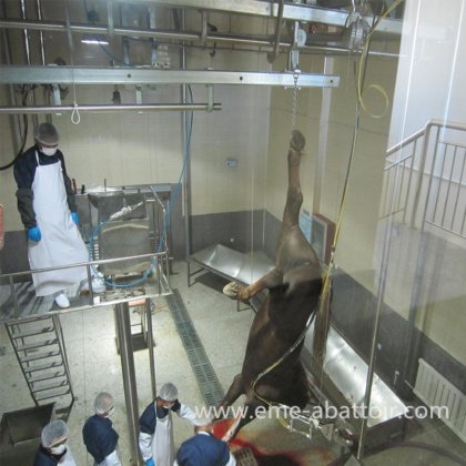 中国制造 工厂生产 牛放血桎梏屠宰线机器 牛肉机械 屠宰设备