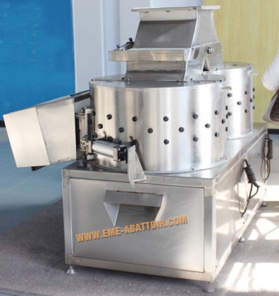 高质量、高生产率、简单易操作的旋转式家禽胴体剥皮机 屠宰场设备