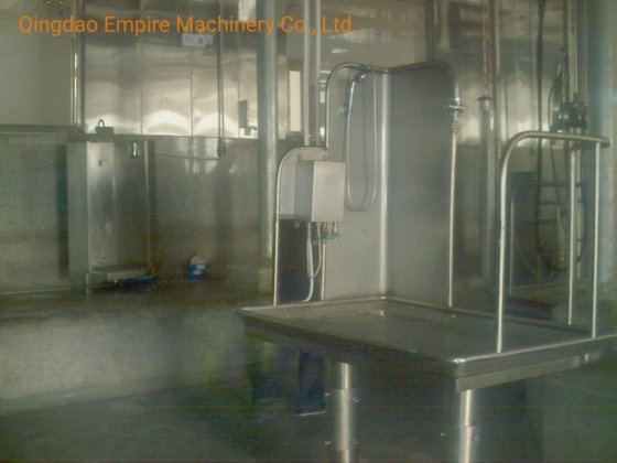 牛屠殺ライン用の皮剥ぎプラットフォームと家畜屠殺設備