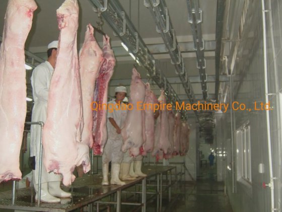 用于胴体完全放血的自动输送轨道式生猪屠宰机