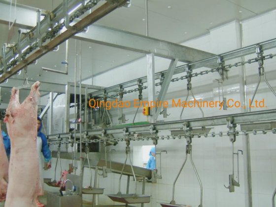 用于胴体完全放血的自动输送轨道式生猪屠宰机