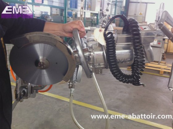 四分の一肉塊円形切断機（原産：ドイツ）牛肉処理機械