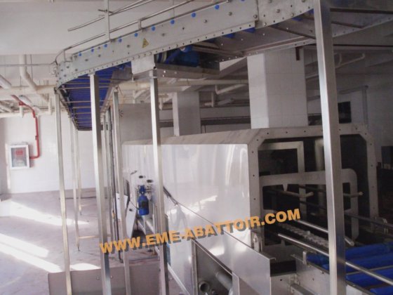 准时收到交钥匙工程活禽笼清理机屠宰场设备