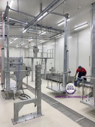 适用于牛屠宰设备的耐用牛屠宰场前腿固定桩