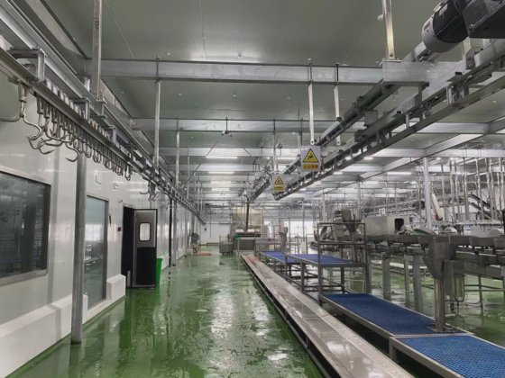 自動ヤギ屠殺ライン 屠殺場設備 子羊出血収集タンク 羊食肉処理機械