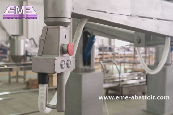 300kg 工場供給のための能力アームタイプ四分の一キャラバス配送降下機械屠殺設備