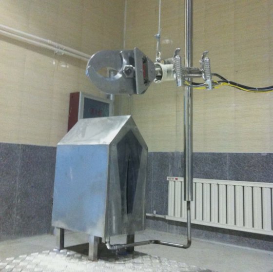 牛屠宰场机械牛肉屠宰场设备牛剪毛机杀菌设备机