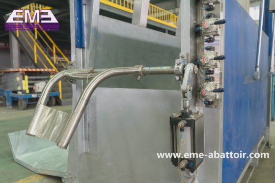 每小时 40 头活牛 固定杀牛箱 牛肉屠宰场屠宰设备