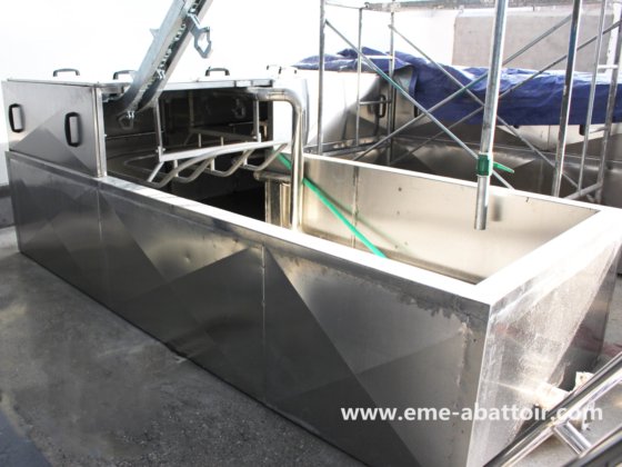 用于大型屠宰场屠宰场的猪胴体运河式烫毛机屠宰设备