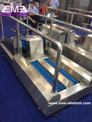 新型靴底清洗机 用于屠宰线的屠宰场设备