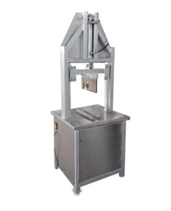 用于牛肉屠宰场加工设备的牛头开式液压锯屠宰机