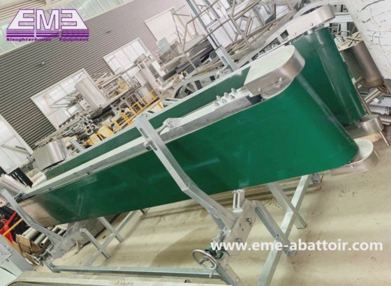 羊やヤギの屠殺機器、生きた羊用V字型拘束ベルト搬送装置、アルパカ屠殺場機械