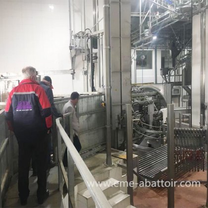 ハラール牛肉屠殺工場用の肉屋機械、牛の蹄切断器、家畜屠殺場用の設備