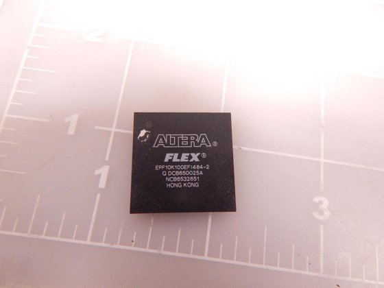 ALTERA EPF10K100EFI484-2 FPGA - FIELD