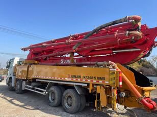 2010款骏锦48米奔驰底盘混凝土泵