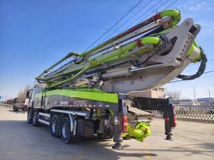 2021款中联重科56米底盘奔驰混凝土泵